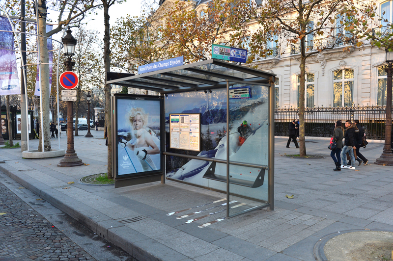 SerreChevalier télésiège Champs Elysees street marketing revolutionr