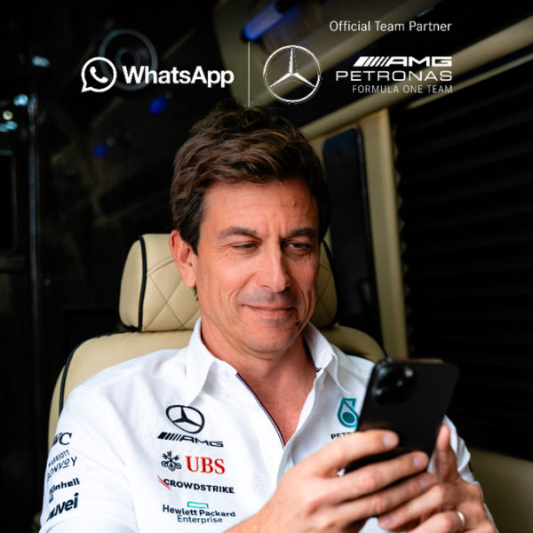 Whatsapp Et Mercedes Amg Petronas F C L Brent Leur Nouveau Partenariat