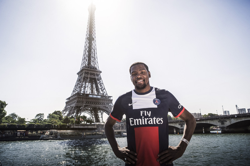 Kevin Durant Nike PSG jersey eiffel tower