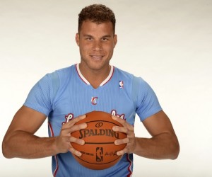 NBA – Nouveau maillot alternatif bleu ciel et « près du corps » des Los Angeles Clippers
