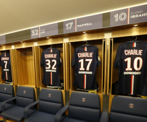 Charlie sur les maillots de Ligue 1 ce week-end en remplacement du nom des joueurs et des sponsors ?