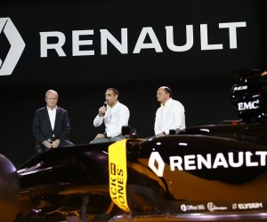 Renault dévoile sa Formule 1 et son nouveau dispositif dans les sports mécaniques pour 2016
