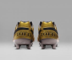 Shopping – La Nike Tiempo Totti X Roma disponible à 2500 exemplaires