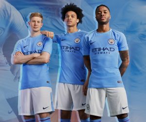 Nike dévoile le nouveau maillot domicile 2017-2018 de Manchester City