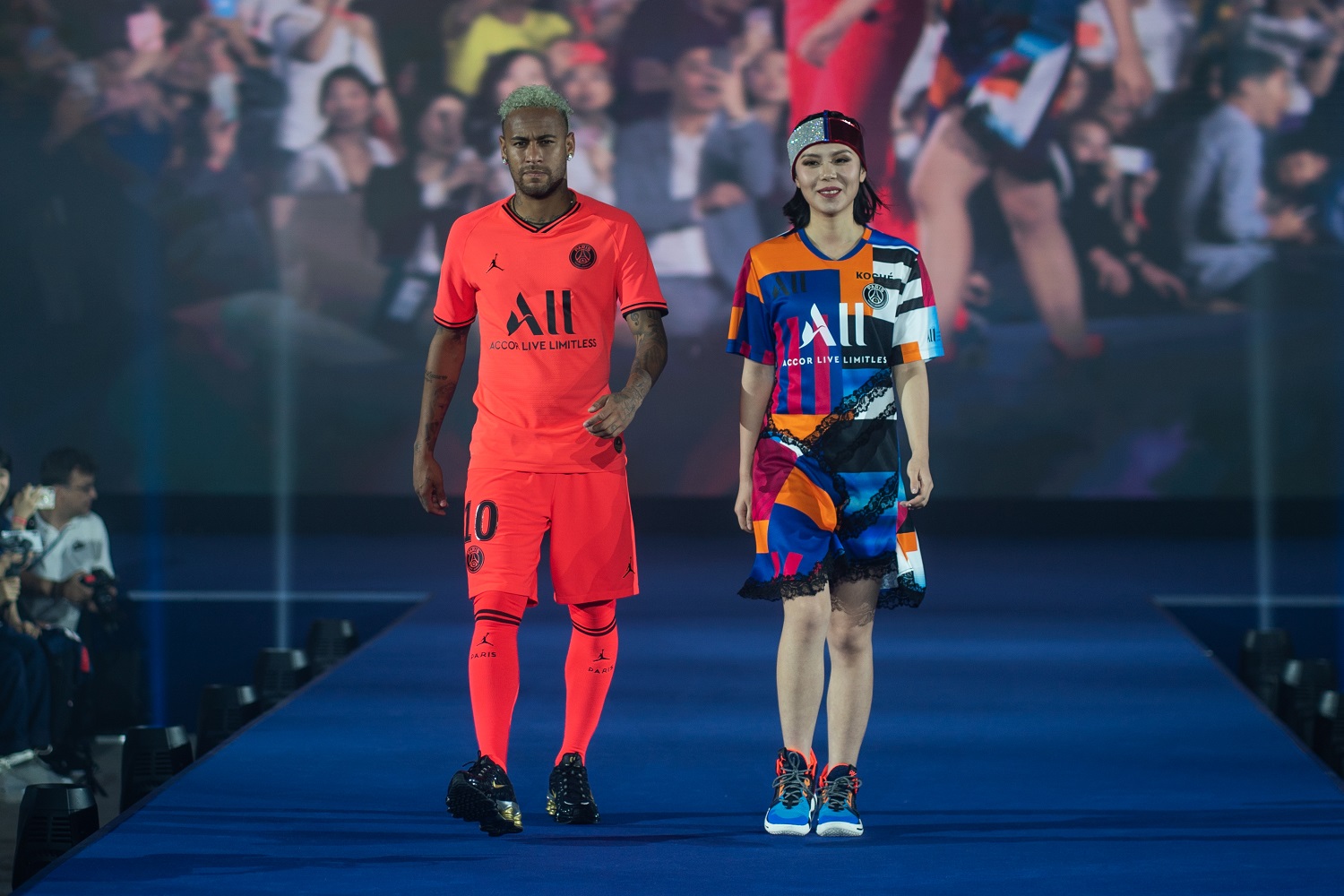 Maillot PSG Authentic Third Homme Nike Jordan 2019/2020 - Coupe ajustée -  Col en V - Orange Orange - Cdiscount Sport
