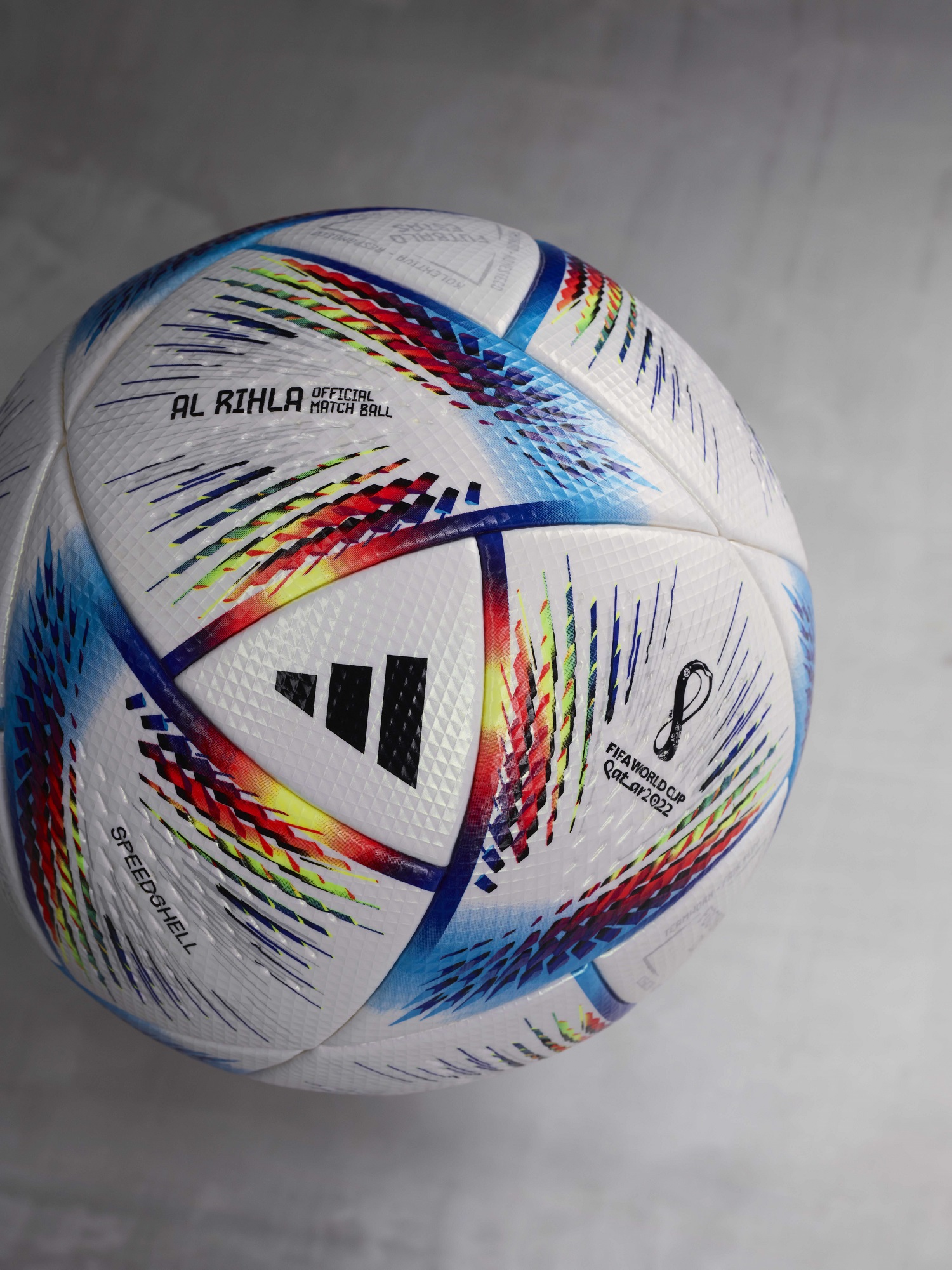 Coupe du monde 2022 : adidas présente le ballon officiel « Al Rihla »