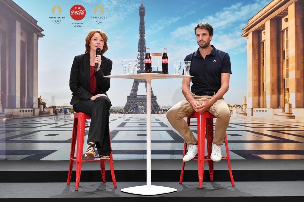 Paris 2024 CocaCola partenaire du Relais de la flamme olympique