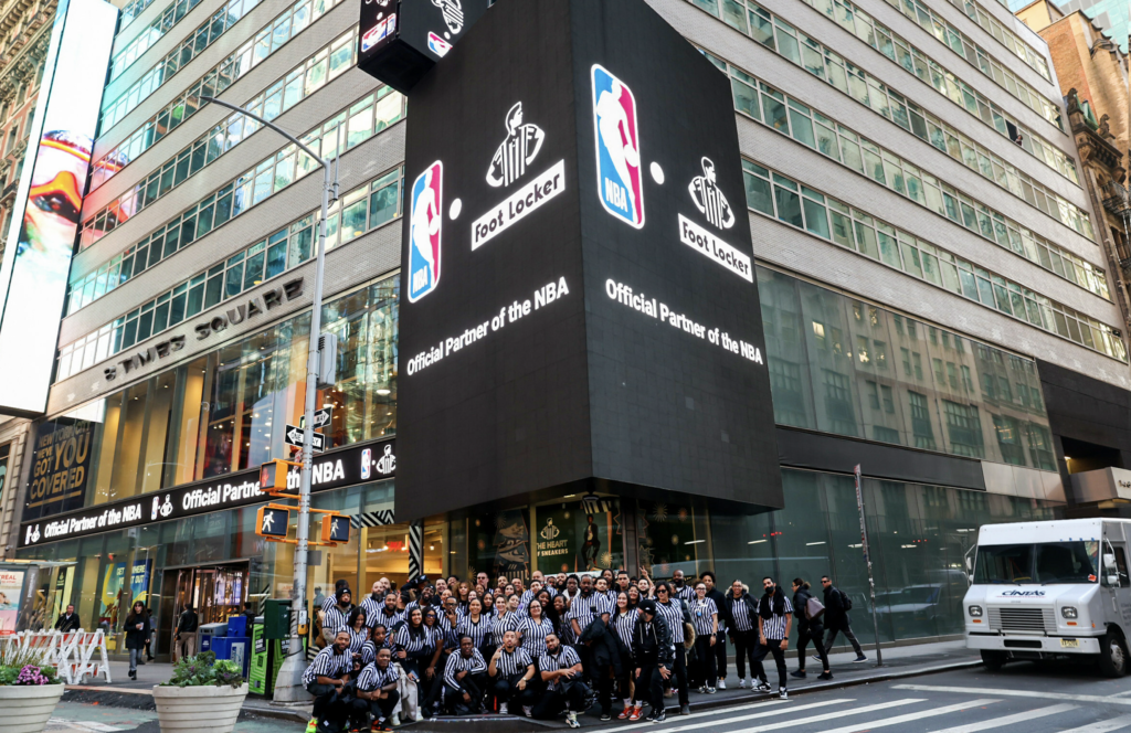 La NBA et Foot Locker prolongent leur partenariat