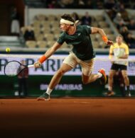 Roland-Garros 2024 : Raquettes, chaussures, tenues… La bataille des équipementiers tennis (TOP 100 ATP)