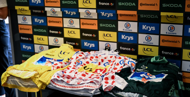 Tour de France 2024 : le détail des primes distribuées aux coureurs et aux équipes (Maillot Jaune, Maillot à Pois, Maillot Vert, Maillot Blanc, vainqueur d’étape,…)