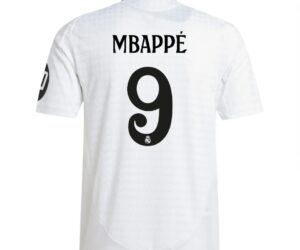 Jusqu’à 195€ le nouveau maillot du Real Madrid floqué Mbappé avec le numéro 9