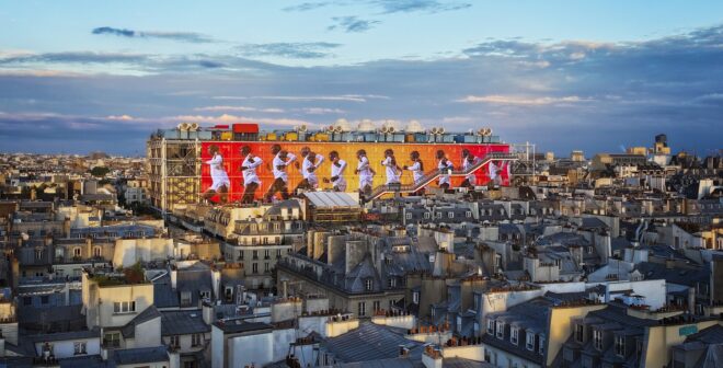 Pour les Jeux Olympiques de Paris 2024, Nike s’offre le Centre Pompidou pour rayonner au coeur de la ville