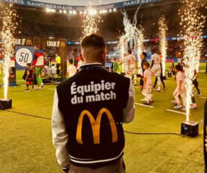 Interview – Focus sur le dispositif « Equipier du match » de McDonald’s pour la livraison du ballon du match en Ligue 1