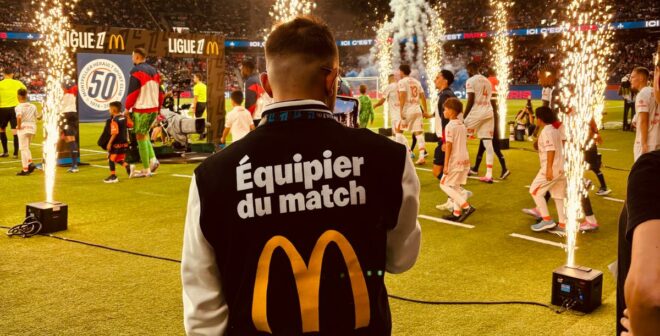 Interview – Focus sur le dispositif « Equipier du match » de McDonald’s pour la livraison du ballon du match en Ligue 1