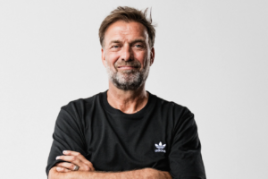 Jürgen Klopp devient le nouveau directeur du football du groupe RedBull