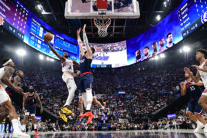 NBA – L’incroyable Halo Board des Los Angeles Clippers conçu par la société Daktronics à l’Intuit Dome