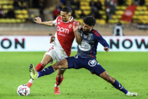 Ligue 1 – Maillots, crampons, marques… La bataille des équipementiers (étude footpack)