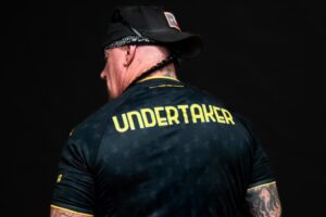 Quand le Genoa FC fait appel à la légende de la WWE « The Undertaker » pour son troisième maillot