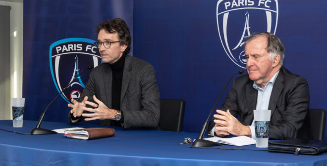 Paris FC : Replay intégral de la conférence de presse d’Antoine Arnault et Pierre Ferracci sur le rachat du club par Agache et Red Bull