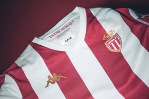 L’AS Monaco sort un maillot inspiré des années 60