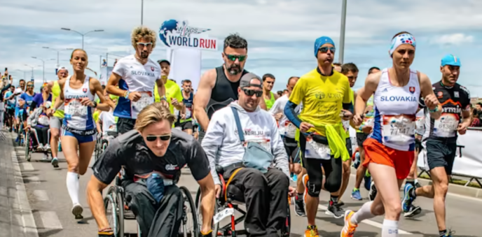 Le Paris FC aux couleurs de Wings For Life, la fondation soutenue par Red Bull